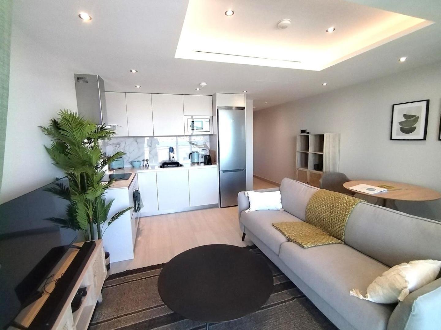 Marina Club Luxury Private Studio With Pool And Incredible Views Gibraltar Extérieur photo