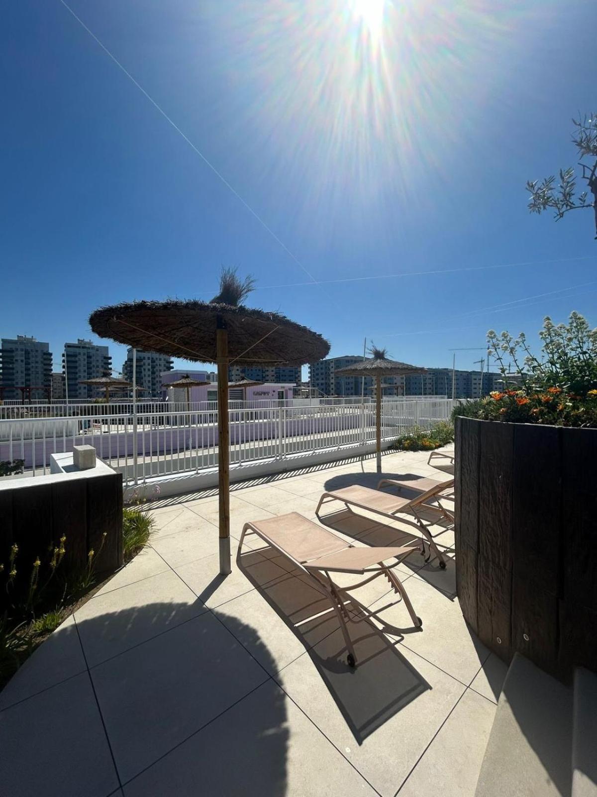Marina Club Luxury Private Studio With Pool And Incredible Views Gibraltar Extérieur photo