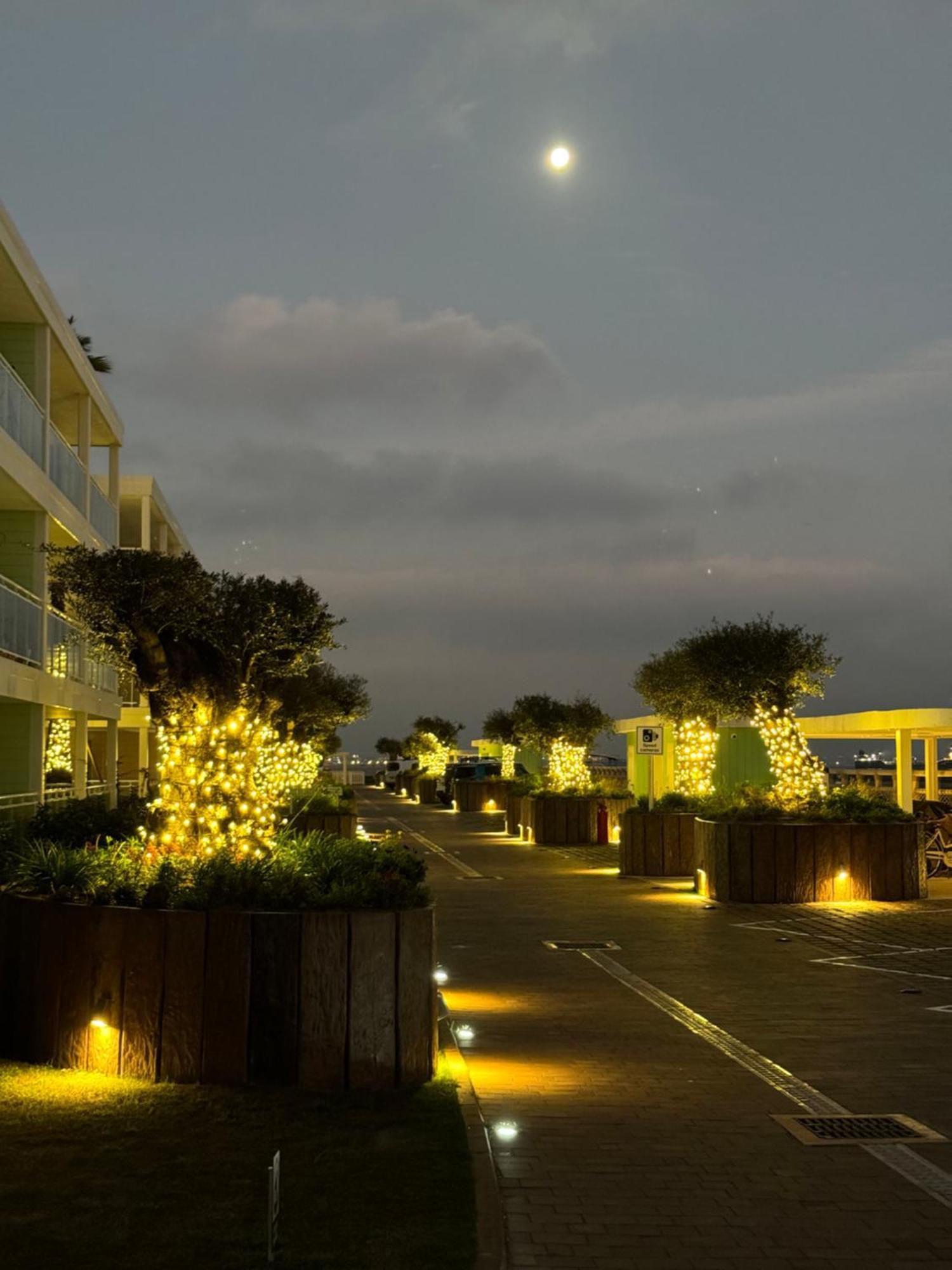 Marina Club Luxury Private Studio With Pool And Incredible Views Gibraltar Extérieur photo