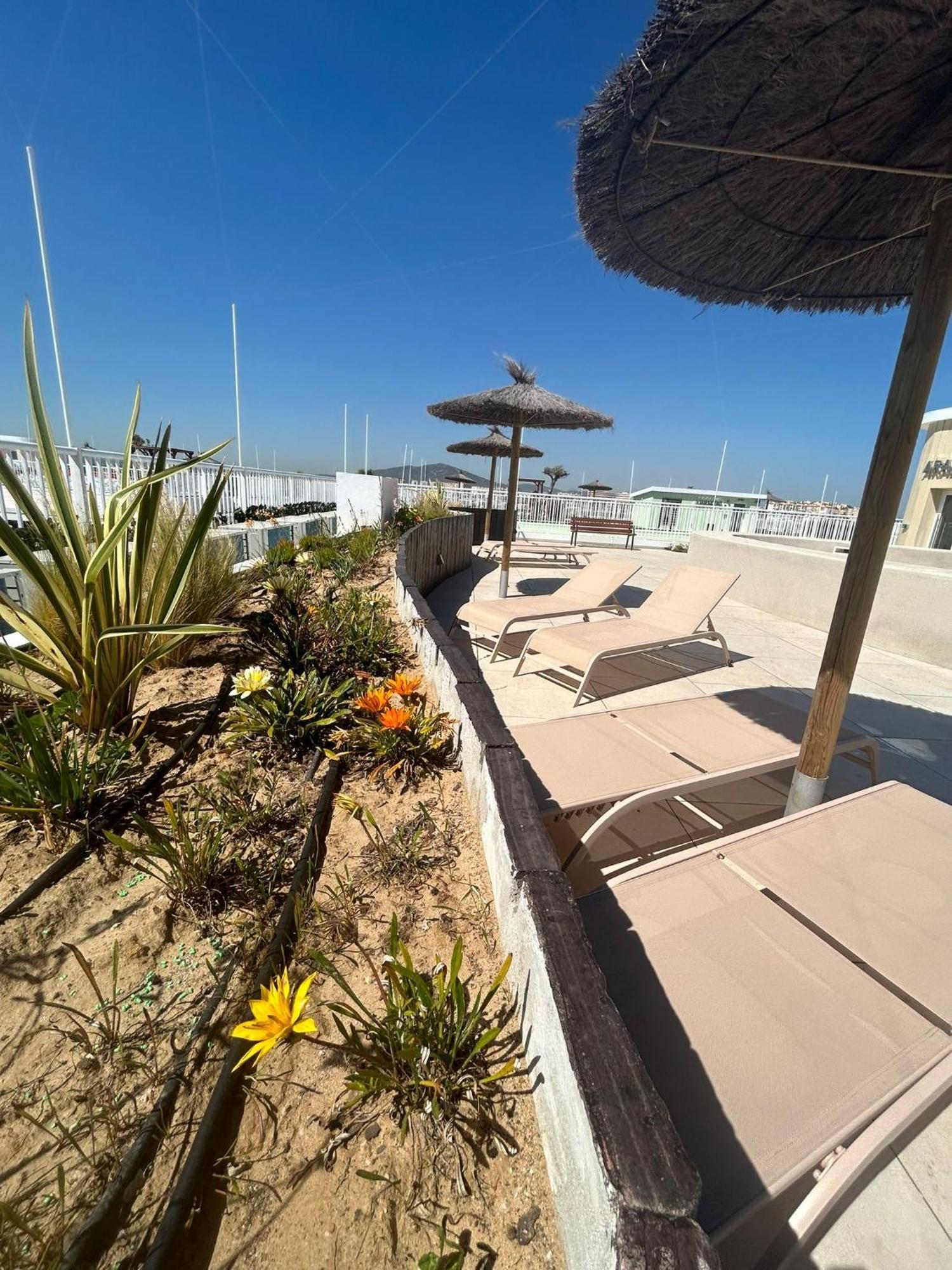 Marina Club Luxury Private Studio With Pool And Incredible Views Gibraltar Extérieur photo
