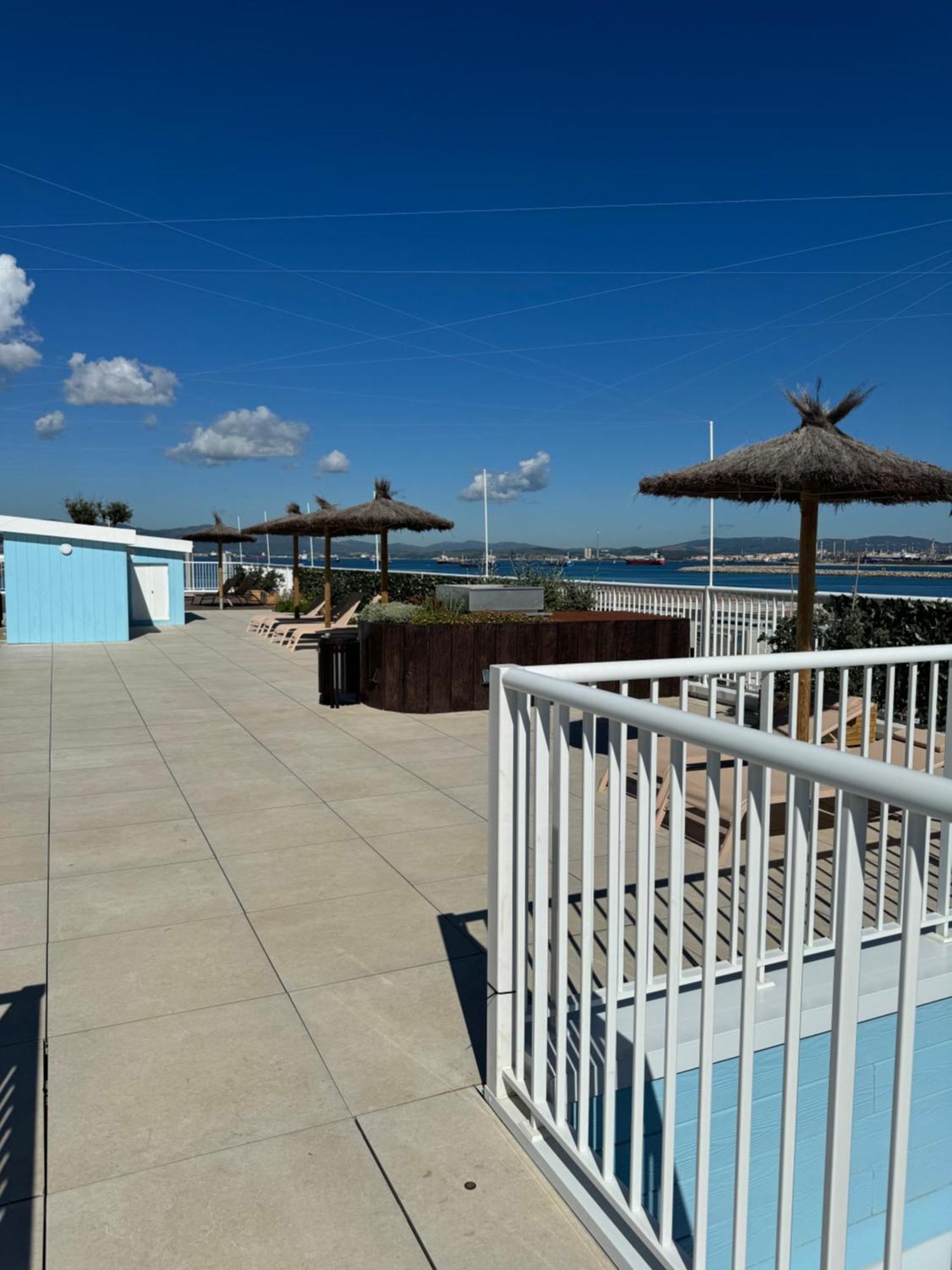 Marina Club Luxury Private Studio With Pool And Incredible Views Gibraltar Extérieur photo